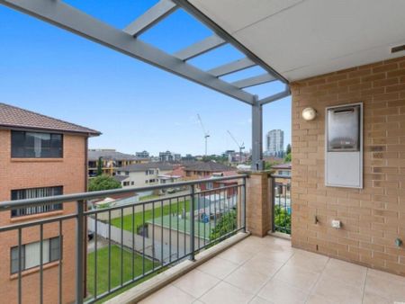 15 / 21-23 Bligh Street, Wollongong, NSW 2500 - Photo 3