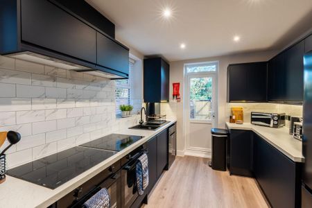 4 bedroom house share to rent - Photo 5