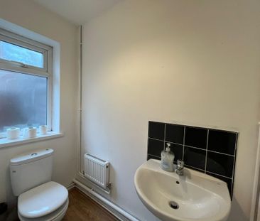 Guildford Road, Salford - Photo 6