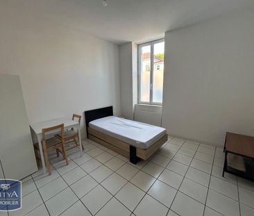 Location Appartement 1 pièce 16m² VILLENEUVE SUR LOT 47300 - Photo 2