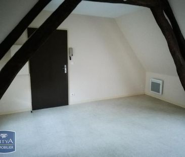Location Appartement 2 pièces 44m² ST AMAND MONTROND 18200 - Photo 1
