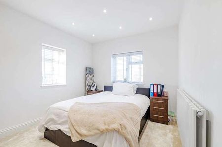 Horn Lane, Acton, W3 - Photo 5