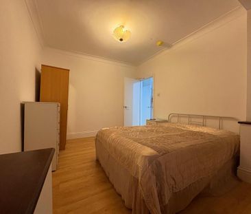 1 bedroom house of multiple occupation to rent - Photo 3