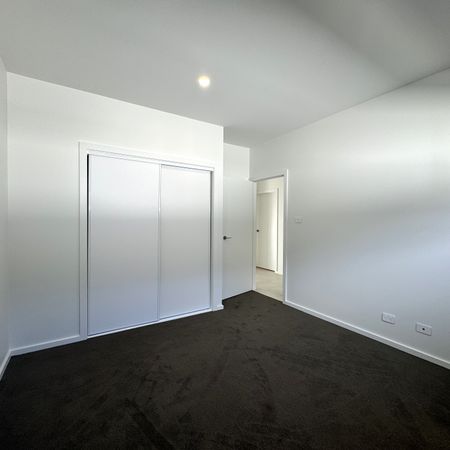 New Townhouse In Centre of Mayfield - Photo 3