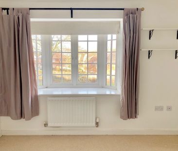 Scarlett Avenue, Aylesbury, Wendover - Photo 3