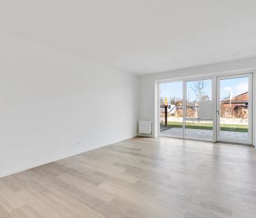 Moderne rækkehus med lys og privat have i Vadum - Foto 1
