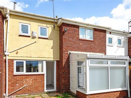 3 bedroom terraced house to rent - Photo 4