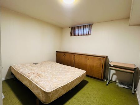 For Lease - 403 Denlow Avenue Unit# Basement, Hamilton, Ontario - Photo 2