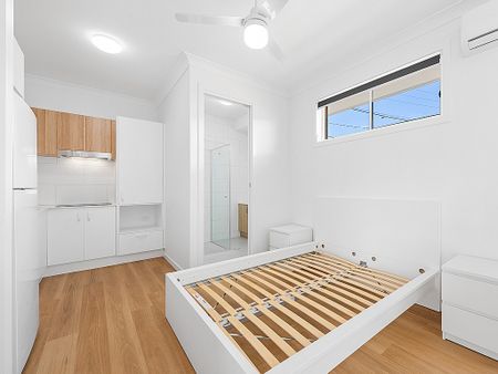 5/39 Sirocco Place, Bald Hills QLD 4036 - Apartment For Rent | Domain - Photo 4