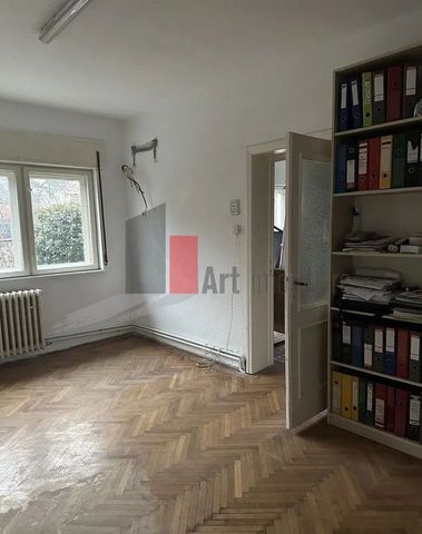 Casa de inchiriat pentru Birouri - Fotografie 4