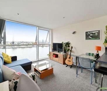 Capital East, Royal Docks, E16 - Photo 1