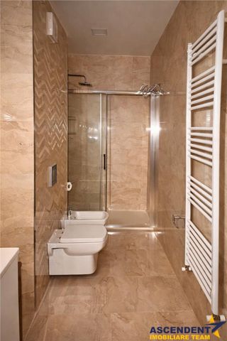 Apartament 2 camere, decomandat, 2 bai, Isaran, Tractorul - Fotografie 3