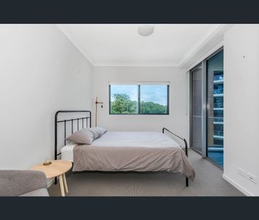 2302/397 Christine Avenue, Varsity Lakes, Qld 4227 - Photo 5