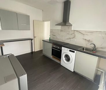 1 Bed Flat, Brighton St, CH44 - Photo 4
