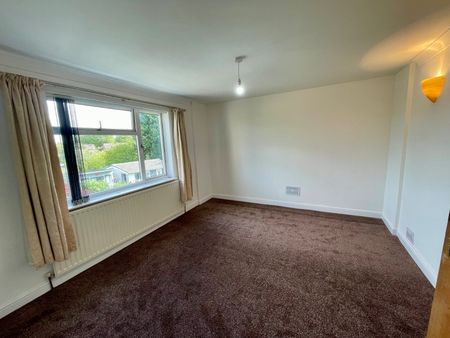 5 Bedroom House To Rent - Photo 3