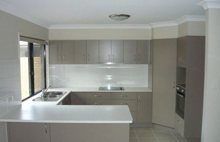 1A Zoe Court, Mount Louisa QLD 4814 - House For Rent | Domain - Photo 4