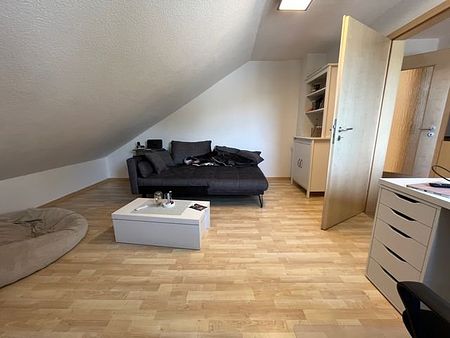 3-Zimmer Dachgeschoss Wohnung in Sundern - Photo 2