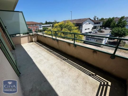 Appartement à louer 4 pièces 77.1m² - Photo 1