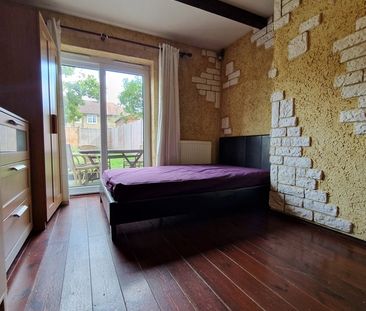 Room in a Shared House, Moorside Road, BR1 - Photo 5