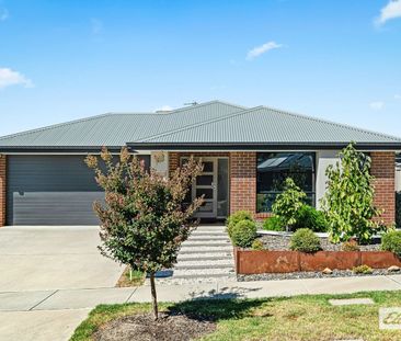 As New - Whitebox Rise Estate - Photo 5