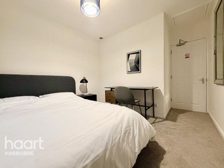 4 bedroom terraced house to rent - Photo 2