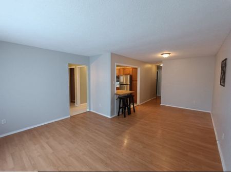 For Lease - 6938 Warden Avenue Unit# Upper, Niagara Falls, Ontario - Photo 3