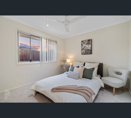 16 Santorini Way, Springfield, Qld 4300 - Photo 5