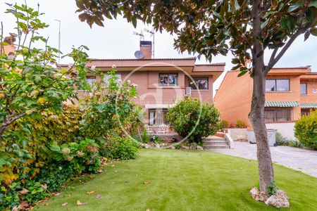 House for rent in Eduardo Mazon - Photo 5