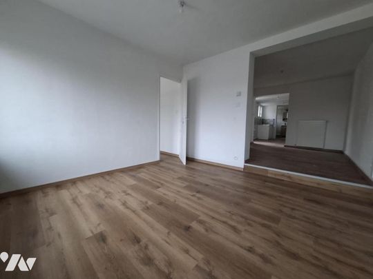 Maison semi-mitoyenne, 1 chambre, un bureau, une cour - Photo 1