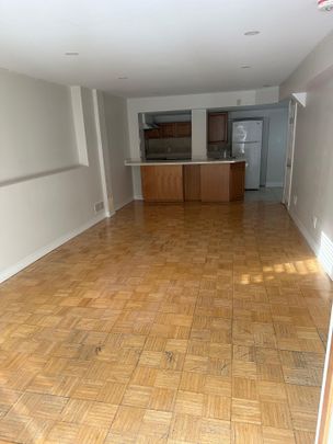 For Lease - 31 Harbourtown Crescent, Brampton, Ontario - Photo 1