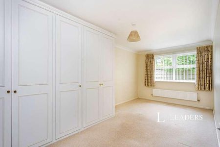 Trevelyan Place, Heath Road, RH16 - Photo 3