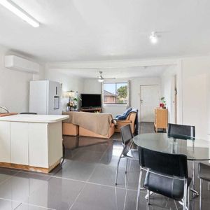 Neat & Tidy Home - Photo 2