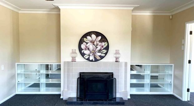 Immaculate Family Home - Photo 1