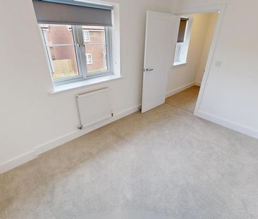 4 bedroom detached house to rent - Photo 4