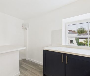 2 bedroom maisonette to rent - Photo 6