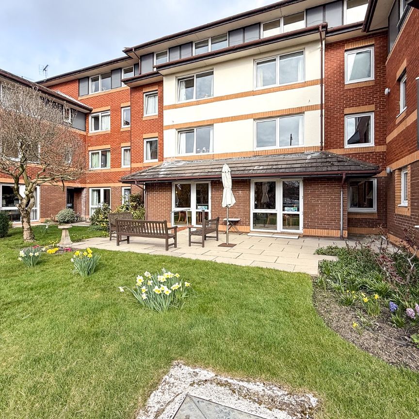 2 bed flat to rent in Swanbrook Court, Bridge Avenue, Maidenhead, Berkshire, SL6 1YZ - Photo 1