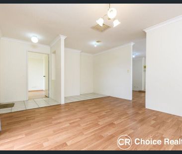 Quiet Cul-de-Sac Living with Everything at Your Doorstep - Photo 4