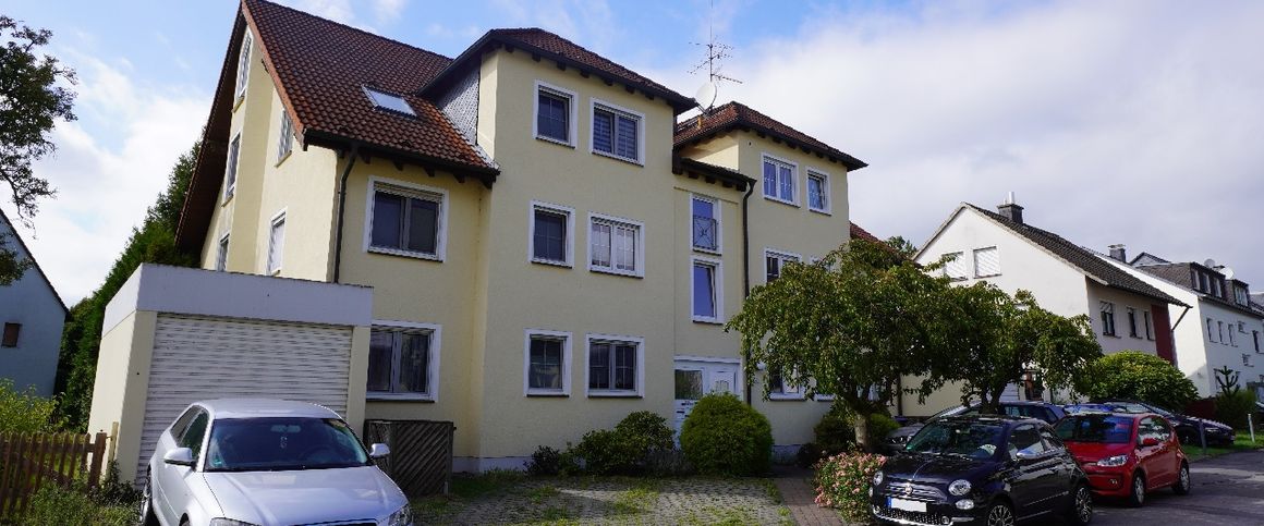 Helle ca. 89.7 m² große 3-Zimmer-Wohnung mit Westloggia, Weitblick bis zur Hohensyburg und Stellplatz - Photo 1