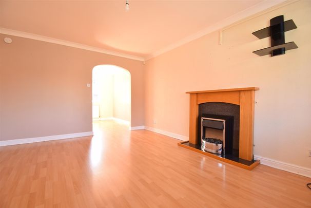 Owlett Mead Close, Thorpe, Wakefield - Photo 1