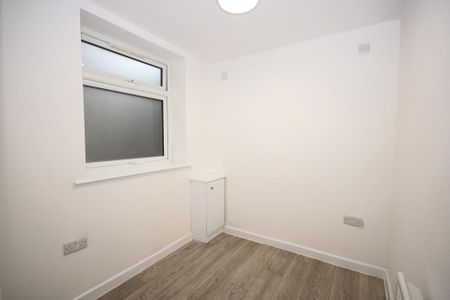 Abbey Green, Nuneaton, CV11 - Photo 3