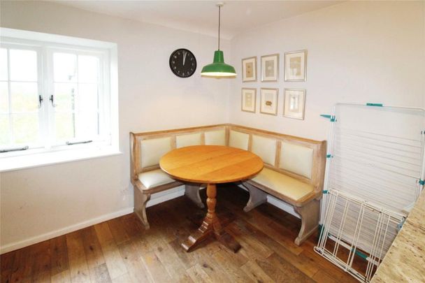 3 bedroom property to rent - Photo 1