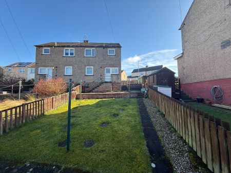 2 bedroom semi-detached house to rent - Photo 2