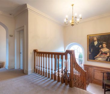 A substantial Grade II listed country residence with 7 to 9 bedrooms, exceptional gardens, and far-reaching countryside views in a desirable village setting. - Photo 1