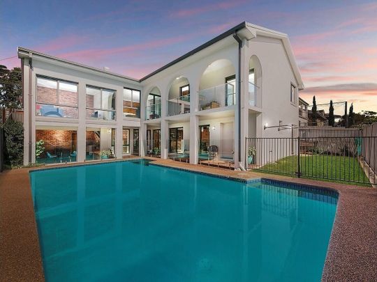 Merewether Heights - Photo 1