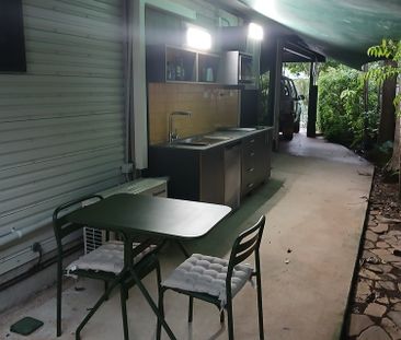 1-bedroom granny flat, Rossiter Street - Photo 1