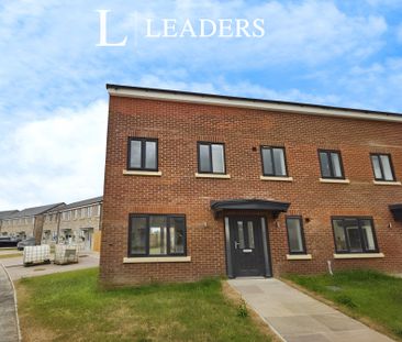 3 bedroom semi-detached to rent Bluebell Road, Quadring - Photo 1