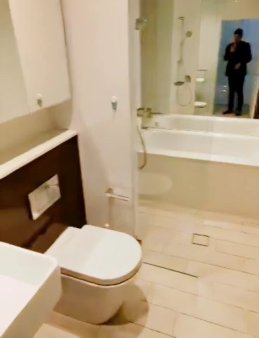 2 bed 2 bath - Photo 2