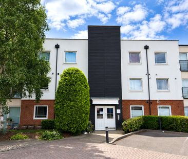 Buffers Lane, Leatherhead, Surrey, KT22 7XP - Photo 1