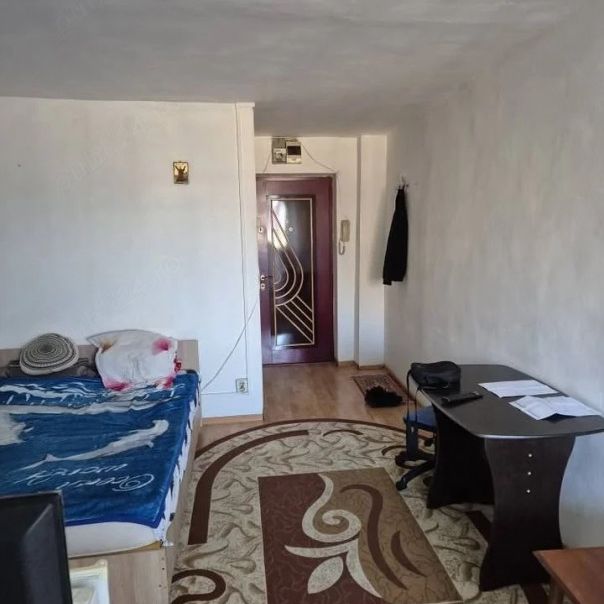 230 euro! Garsoniera - Gara Nicolina - Fotografie 1