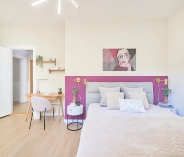 Largo Vitorino Damásio, Lisbon, Lisbon 1200-872 - Photo 5